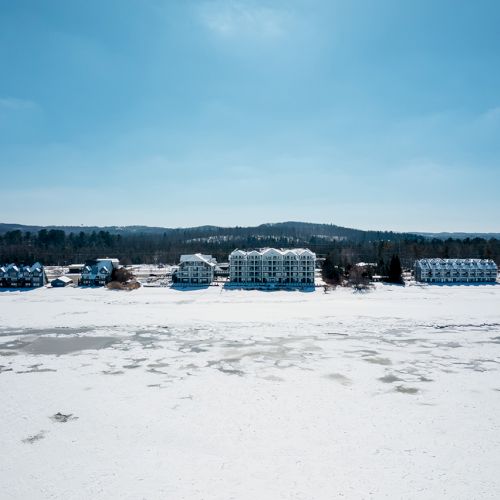 Cherry Tree Inn & Suites