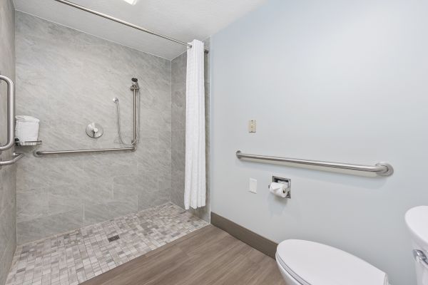 Cherry Tree Inn & Suites